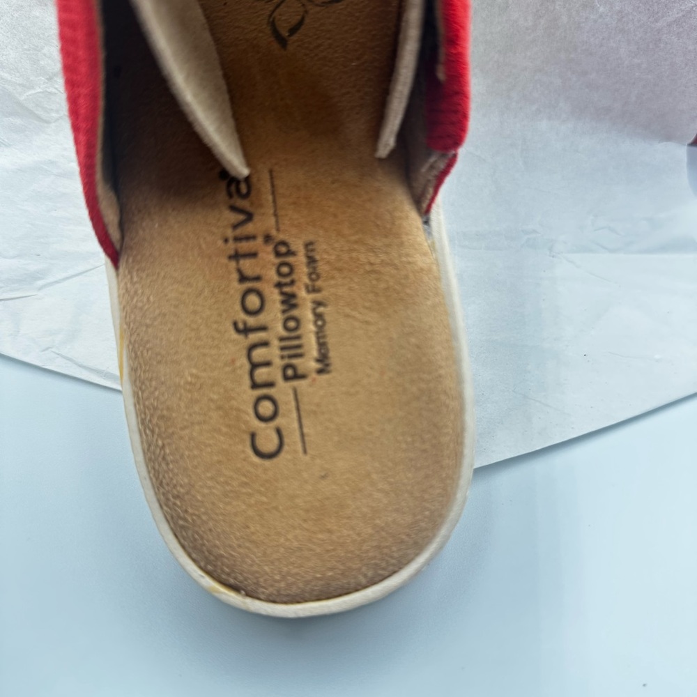 Comfortiva Red Suede Pillowtop Slide Sandals New In Box | 6.5 W - Picture 4 of 10